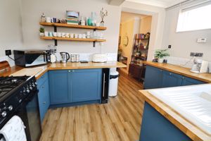 NORTH ROAD- click for photo gallery